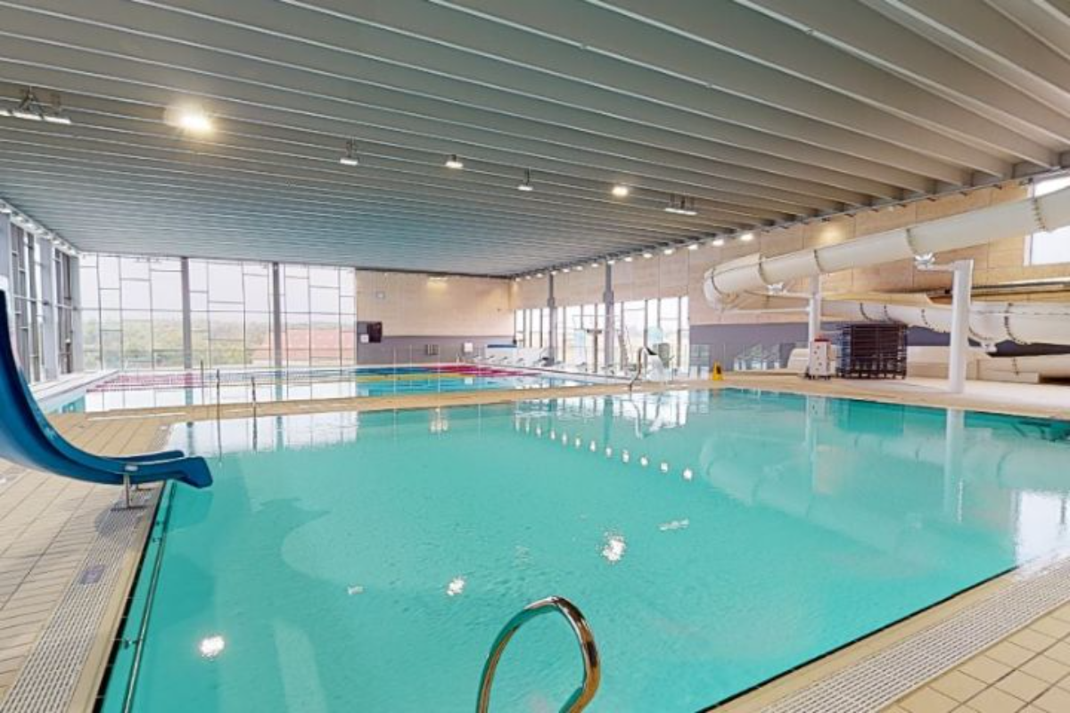Frederikssund svømmehal åbnet